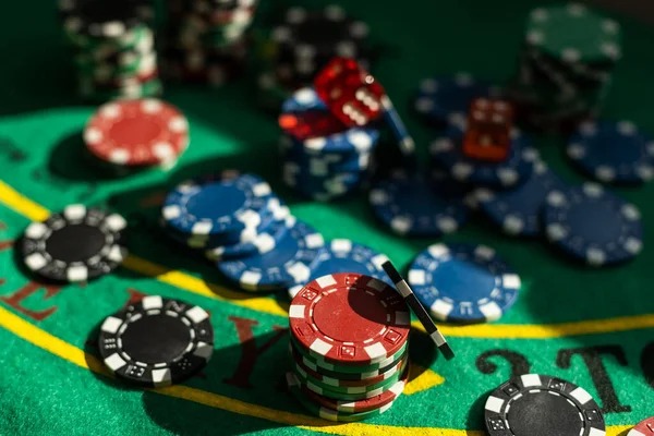 Mobile phone showing lumbung slot live casino interface